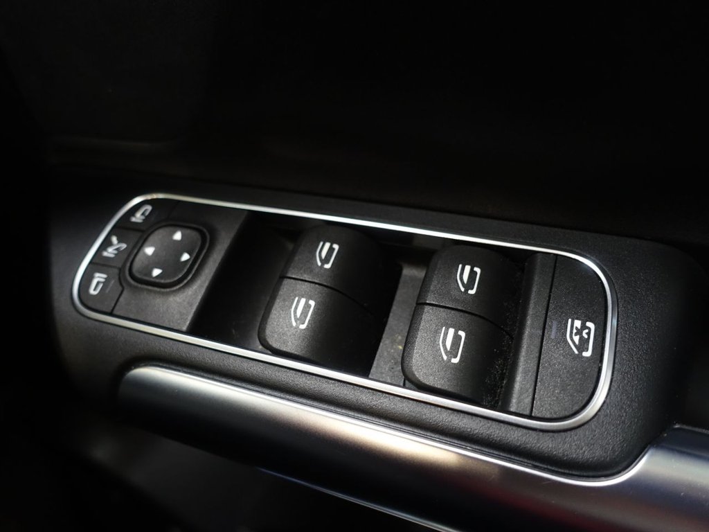 Used Mercedes-Benz GLA 2020 for sale - 77026900: Photo 29