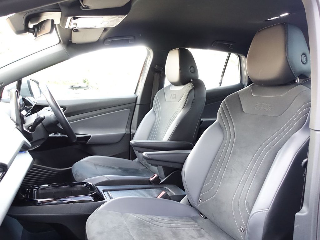 Used Volkswagen ID.4 2022 for sale - 76417955: Photo 17