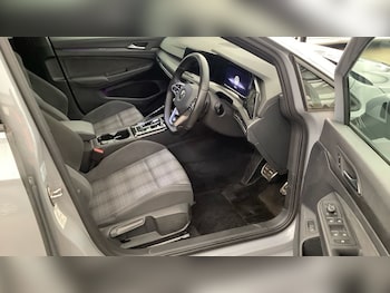 Used Volkswagen Golf 2023 for sale - 75897068: Photo
