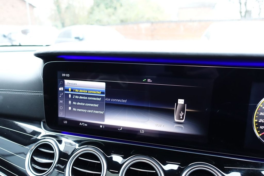 Used Mercedes-Benz E Class 2017 for sale - 76386143: Photo 32