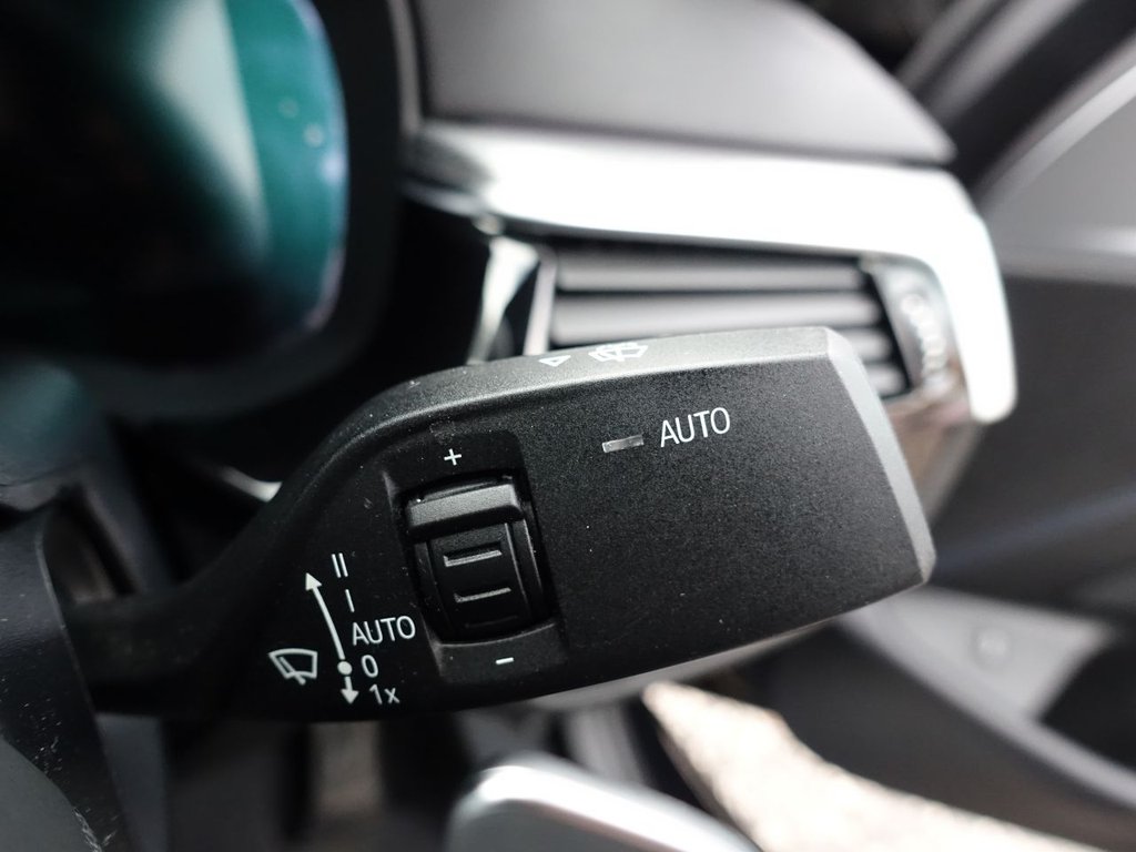 Used BMW 5 Series 2020 for sale - 76367976: Photo 35