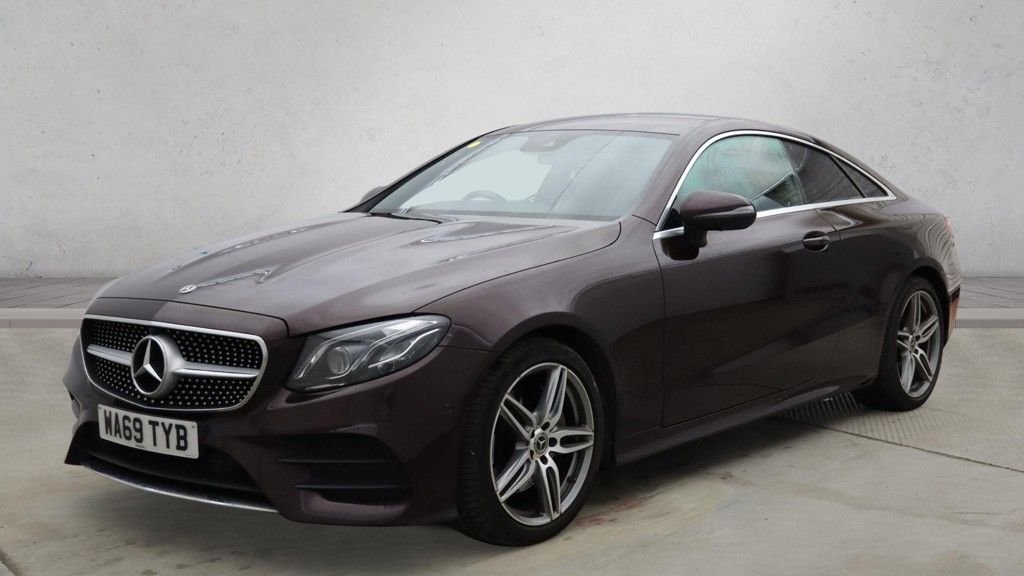 Used Mercedes-Benz E Class 2019 for sale - 77256135: Photo 2