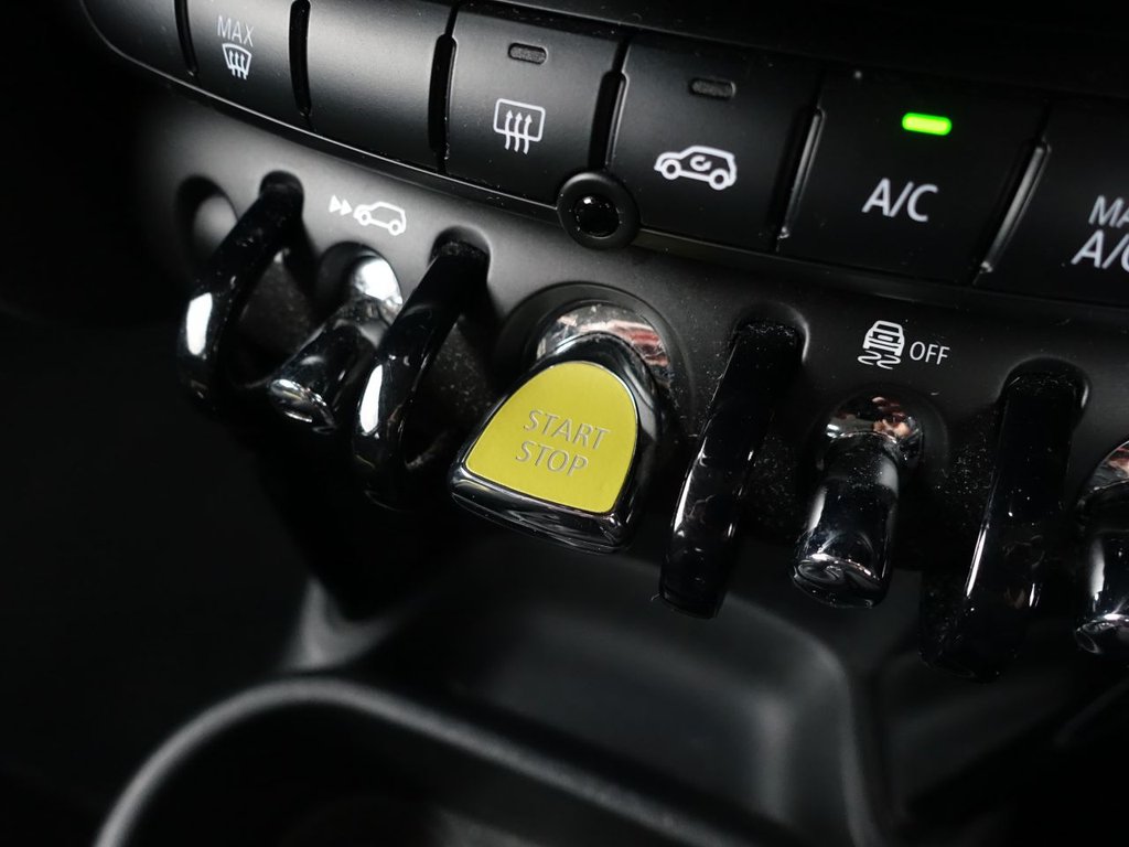 Used MINI Electric Hatch 2022 for sale - 75998225: Photo 36