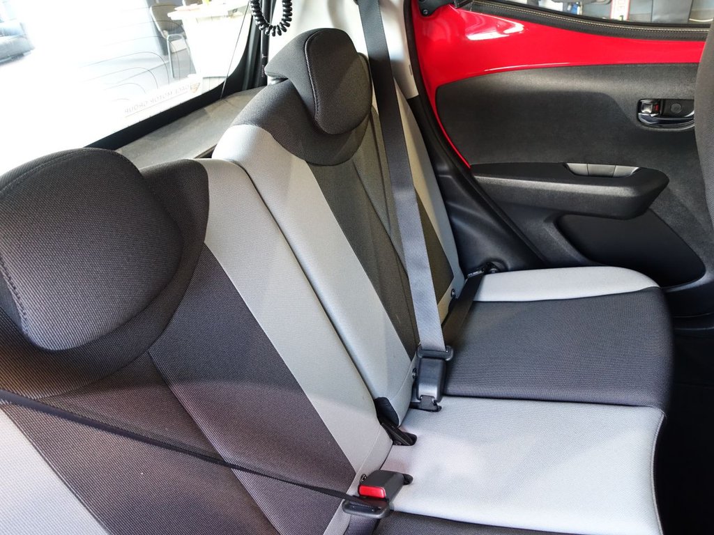 Used Toyota AYGO 2018 for sale - 78181895: Photo 14