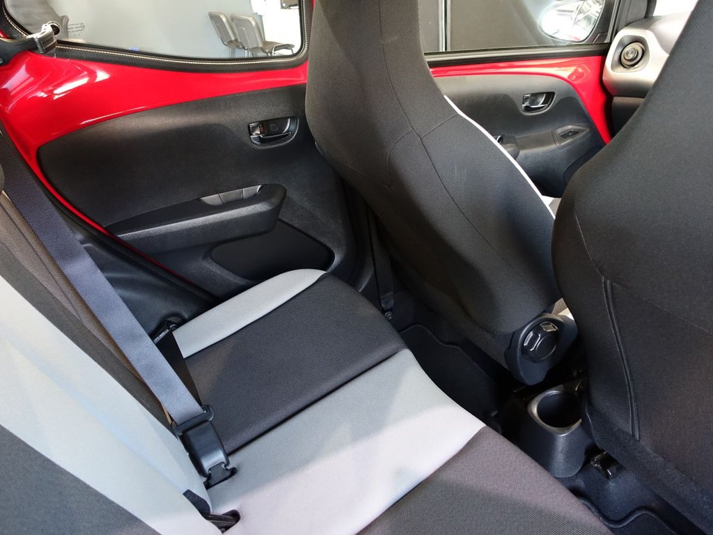 Used Toyota AYGO 2018 for sale - 78181895: Photo 15