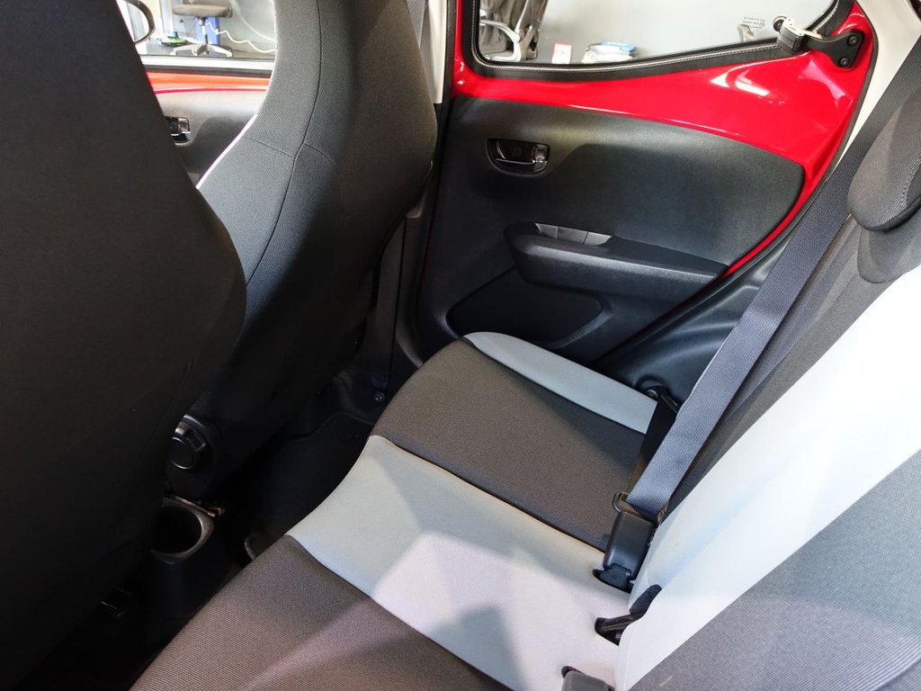 Used Toyota AYGO 2018 for sale - 78181895: Photo 16