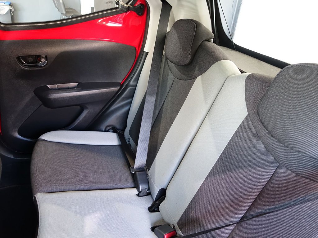 Used Toyota AYGO 2018 for sale - 78181895: Photo 17