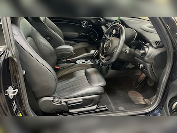 Used MINI Electric Hatch 2021 for sale - 75648134: Photo