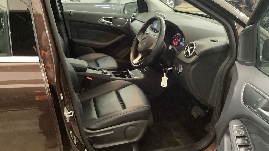 Used Mercedes-Benz B Class 2017 for sale - 77959780: Photo 5