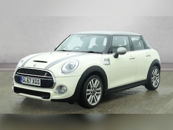 Used MINI Hatch 2018 for sale - 77452347: Photo