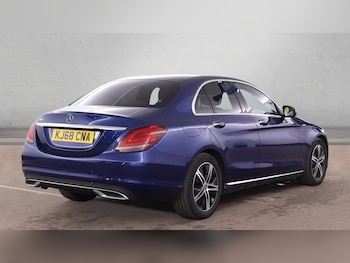 Used Mercedes-Benz C Class 2018 for sale - 77654971: Photo