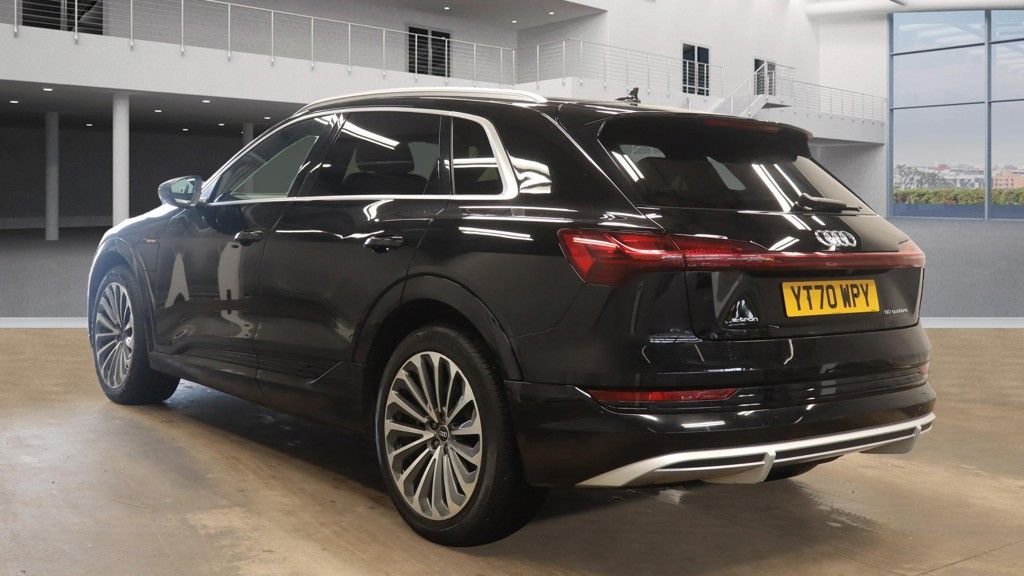 Used Audi e-tron 2020 for sale - 77231862: Photo 3