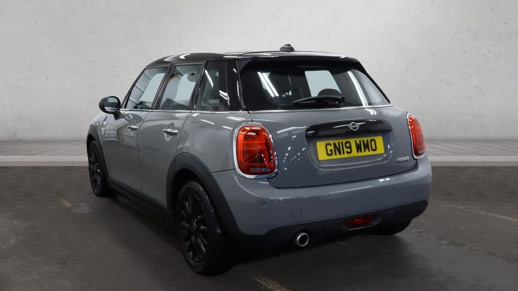 Used MINI Hatch 2019 for sale - 76686471: Photo 5