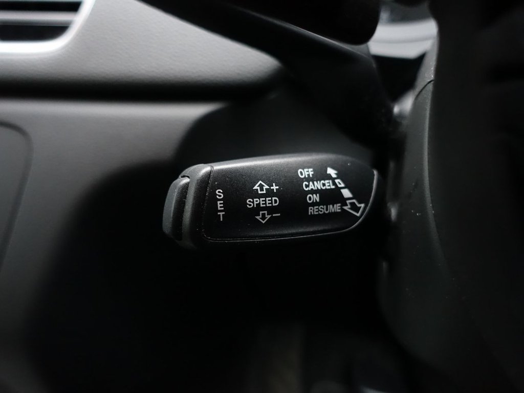 Used Audi Q3 2018 for sale - 76338628: Photo 32