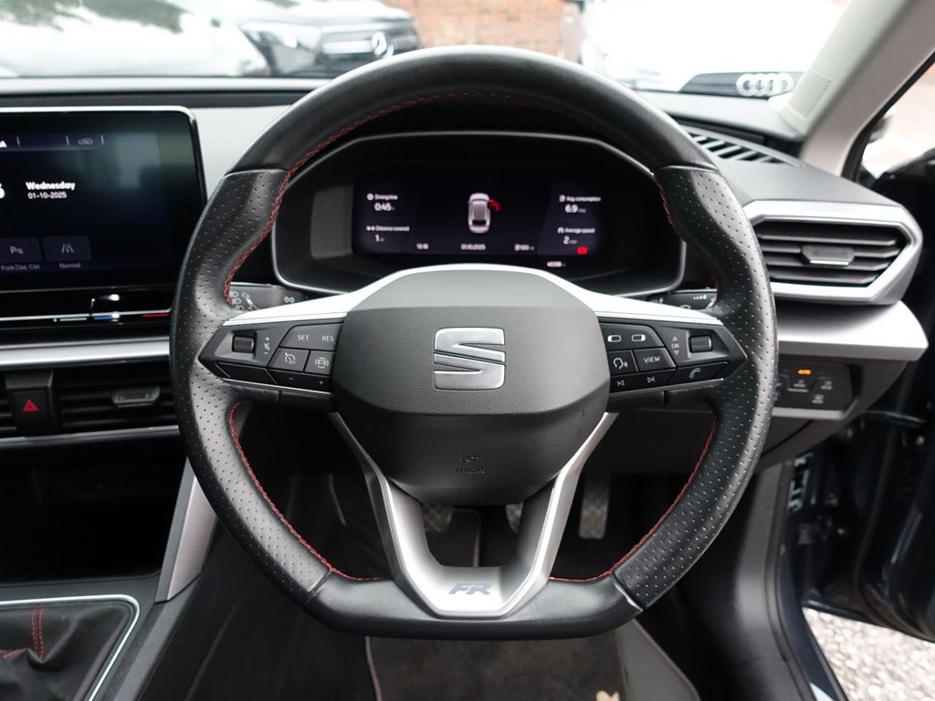 Used SEAT Leon 2022 for sale - 77319622: Photo 2