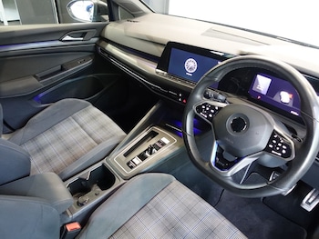 Used Volkswagen Golf 2021 for sale - 79584787: Photo