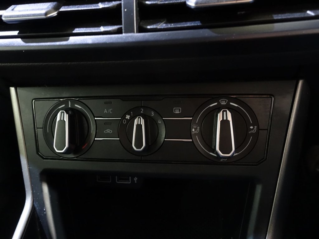 Used Volkswagen Polo 2018 for sale - 77212390: Photo 22