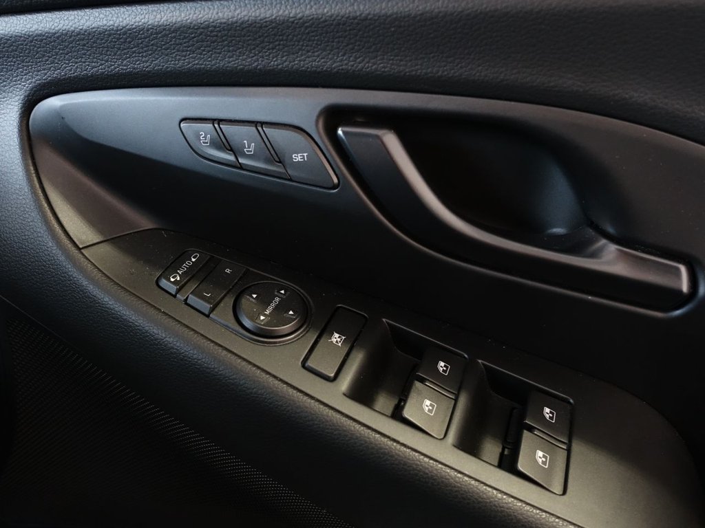 Used Hyundai i30 2023 for sale - 77681130: Photo 26