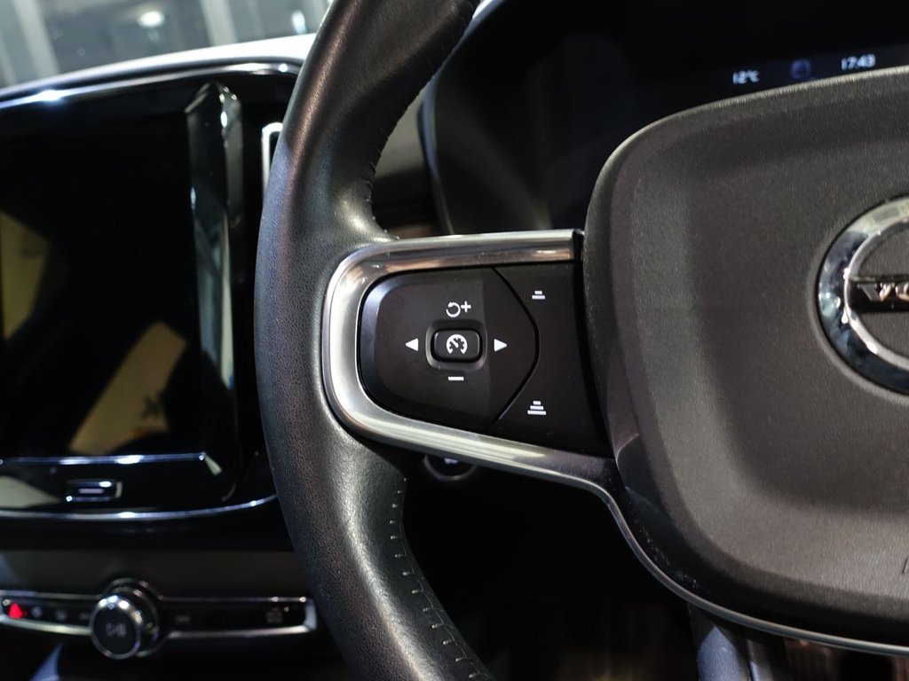 Used Volvo XC40 2021 for sale - 77534471: Photo 19