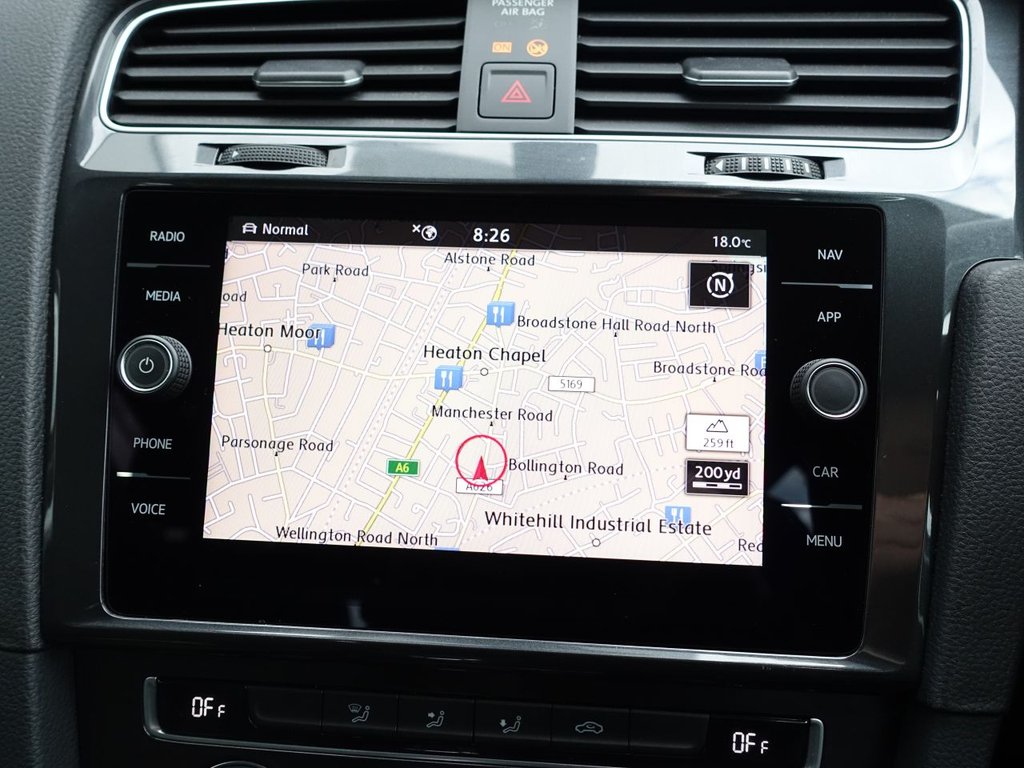 Used Volkswagen Golf 2019 for sale - 76068664: Photo 2