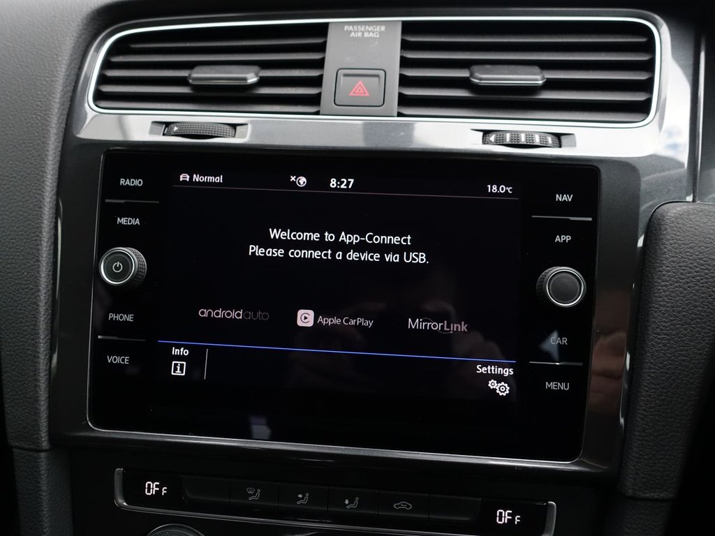 Used Volkswagen Golf 2019 for sale - 76068664: Photo 25