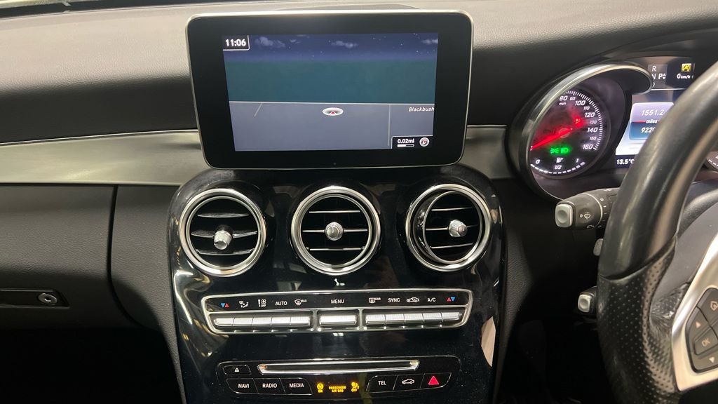 Used Mercedes-Benz C Class 2017 for sale - 76406586: Photo 3