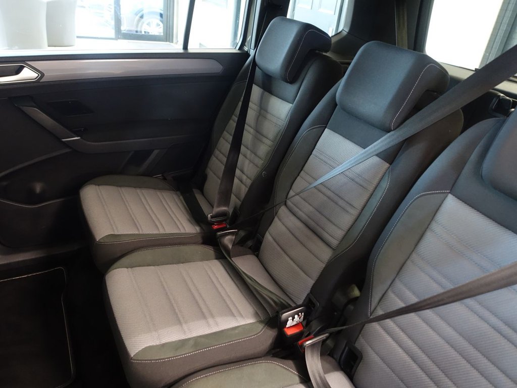 Used Volkswagen Touran 2019 for sale - 77026875: Photo 20