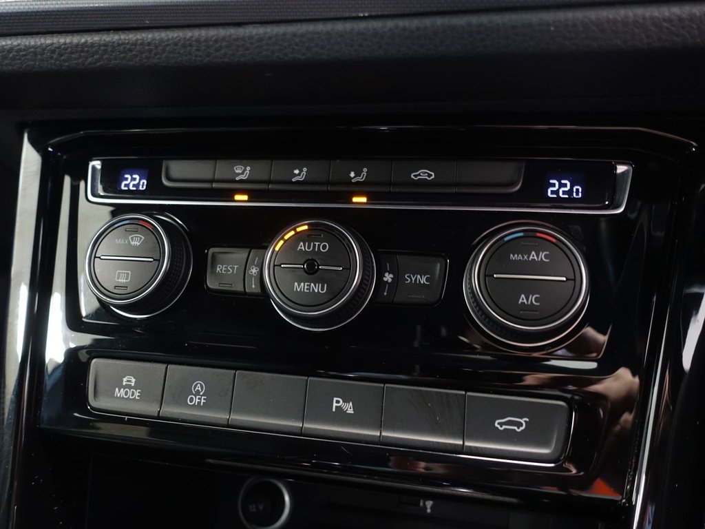 Used Volkswagen Touran 2019 for sale - 77026875: Photo 26