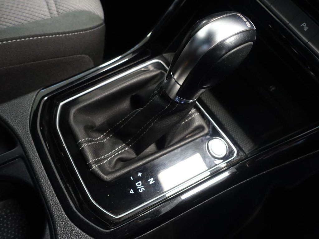 Used Volkswagen Touran 2019 for sale - 77026875: Photo 27