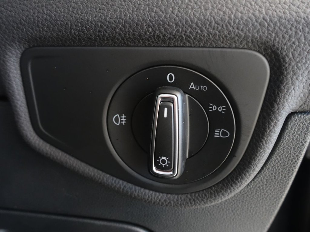 Used Volkswagen Touran 2019 for sale - 77026875: Photo 28