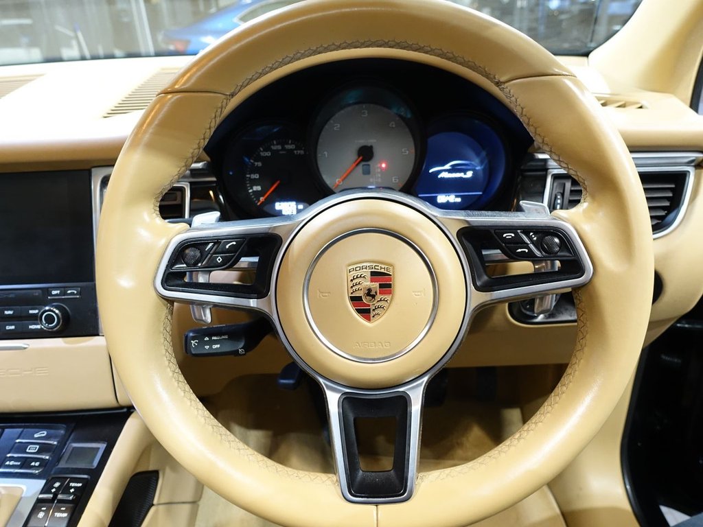 Used Porsche Macan 2016 for sale - 77341484: Photo 20