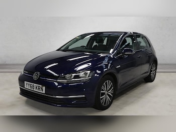 Used Volkswagen Golf 2018 for sale - 79584769: Photo