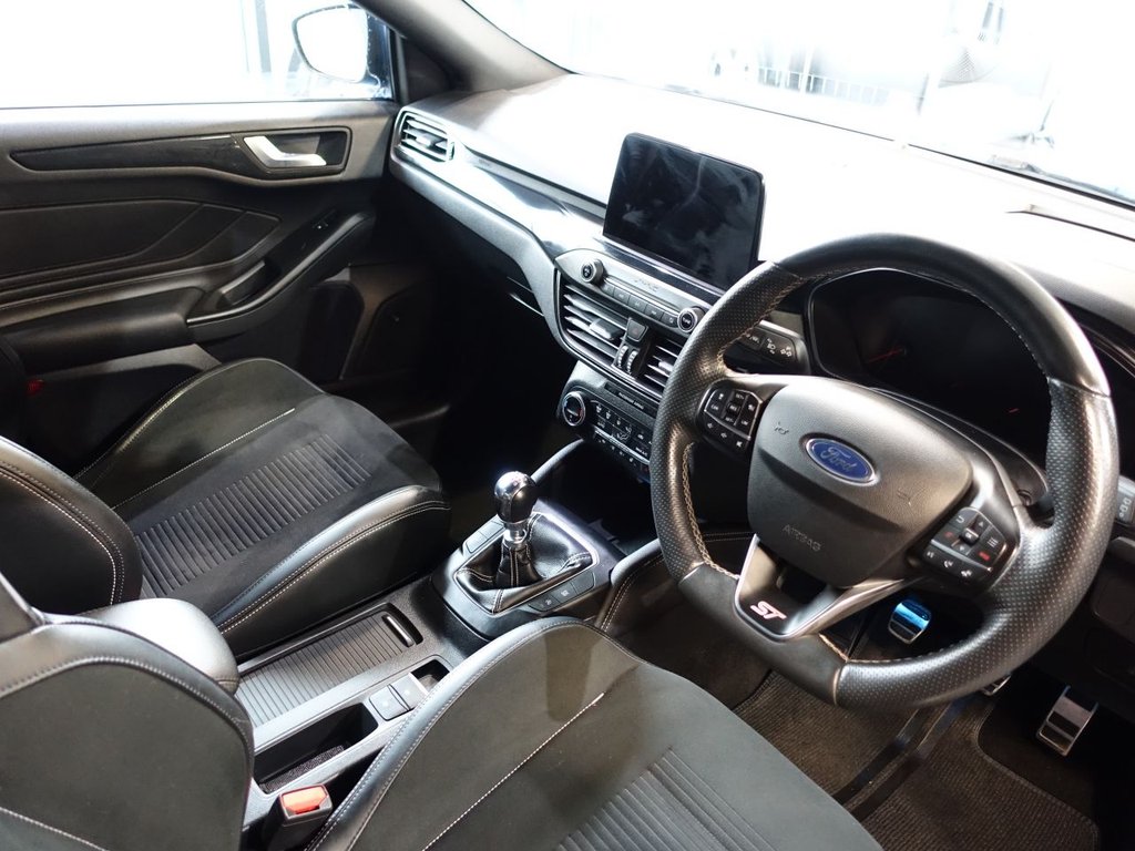 Used Ford Focus 2020 for sale - 77111211: Photo 3