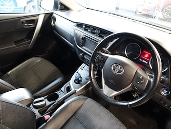 Used Toyota Auris 2014 for sale - 78331262: Photo