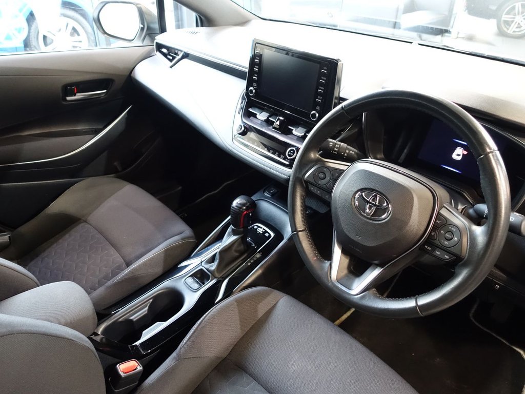 Used Toyota Corolla 2022 for sale - 77263699: Photo 2