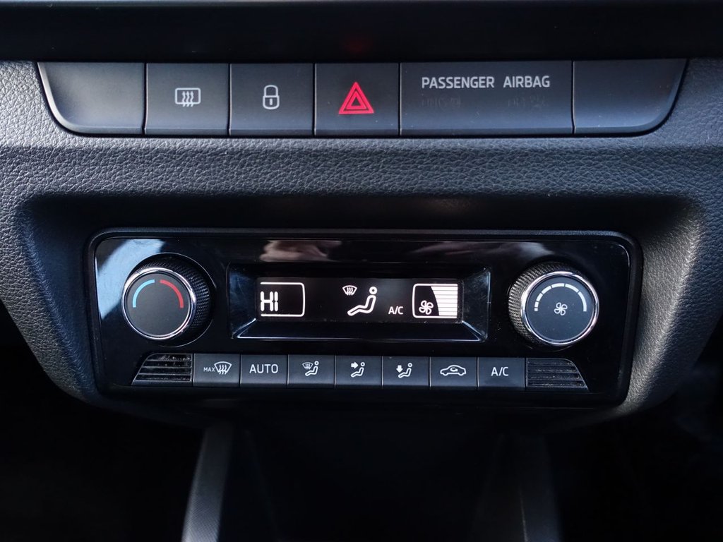 Used Skoda Fabia 2016 for sale - 76356963: Photo 33