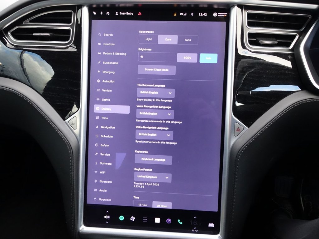 Used Tesla Model S 2018 for sale - 76368223: Photo 44