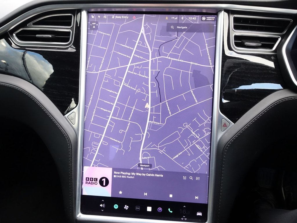 Used Tesla Model S 2018 for sale - 76368223: Photo 45