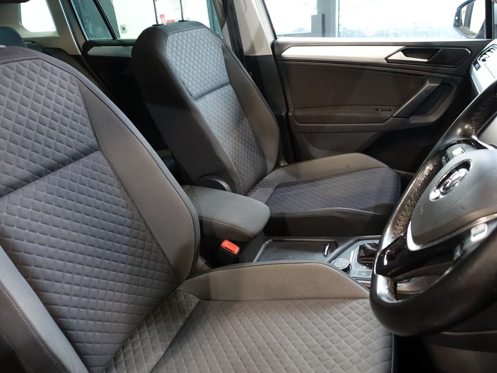 Used Volkswagen Tiguan 2017 for sale - 77534937: Photo 15