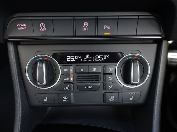 Used Audi RS Q3 2016 for sale - 75630465: Photo 33