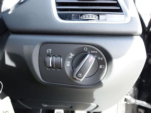 Used Audi RS Q3 2016 for sale - 75630465: Photo 39