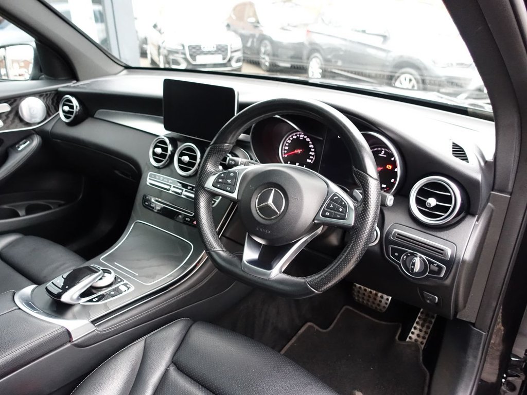 Used Mercedes-Benz GLC 2018 for sale - 76315759: Photo 11