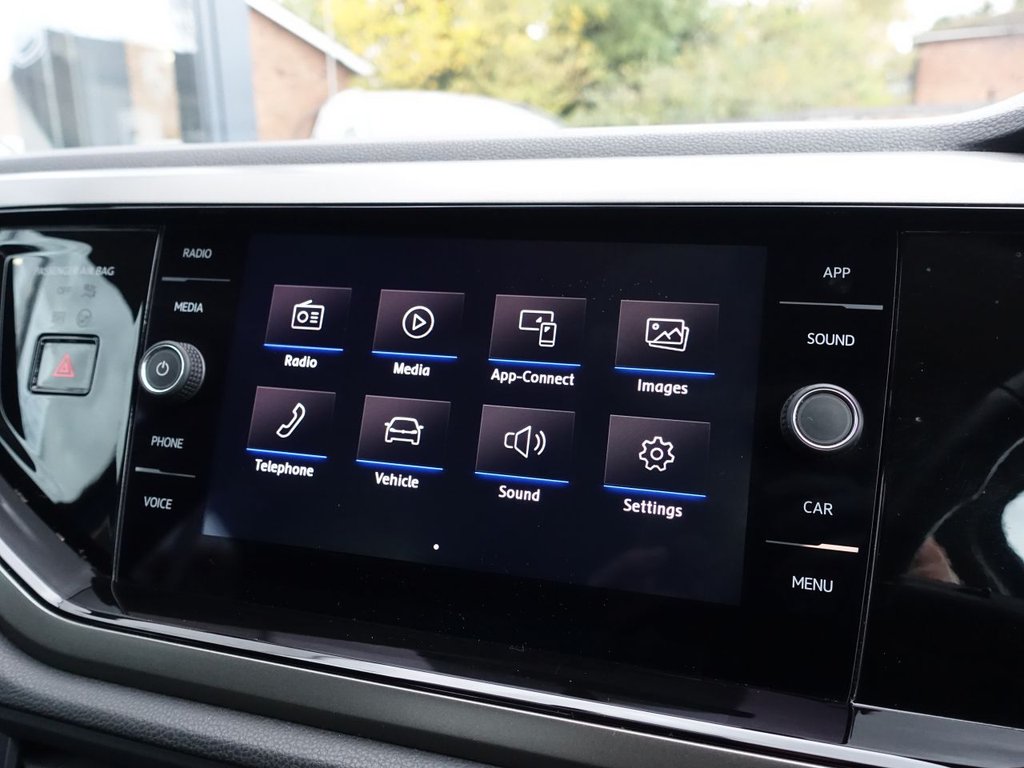 Used Volkswagen Polo 2020 for sale - 76304072: Photo 18