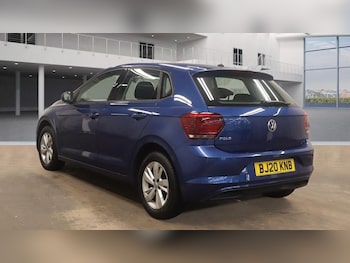 Used Volkswagen Polo 2020 for sale - 76304072: Photo 3