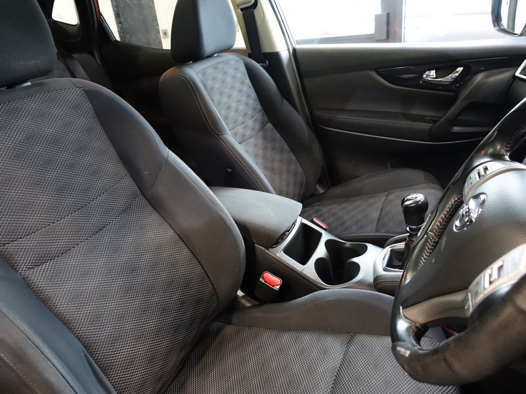 Used Nissan Qashqai 2015 for sale - 78002750: Photo 15