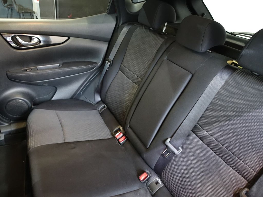 Used Nissan Qashqai 2015 for sale - 78002750: Photo 19