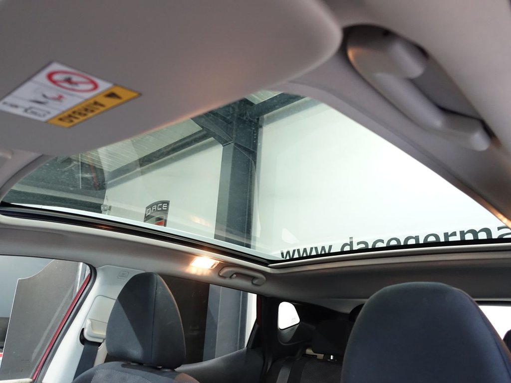 Used Nissan Qashqai 2015 for sale - 78002750: Photo 2