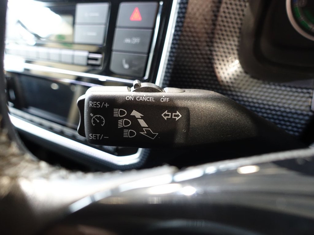 Used Volkswagen up! 2022 for sale - 77346699: Photo 20