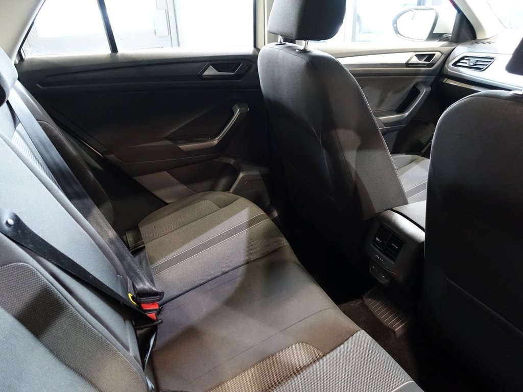 Used Volkswagen T-Roc 2023 for sale - 77100998: Photo 15