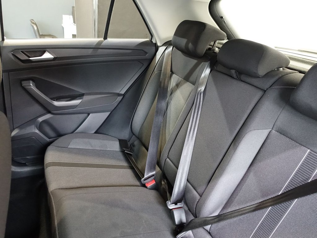 Used Volkswagen T-Roc 2023 for sale - 77100998: Photo 17
